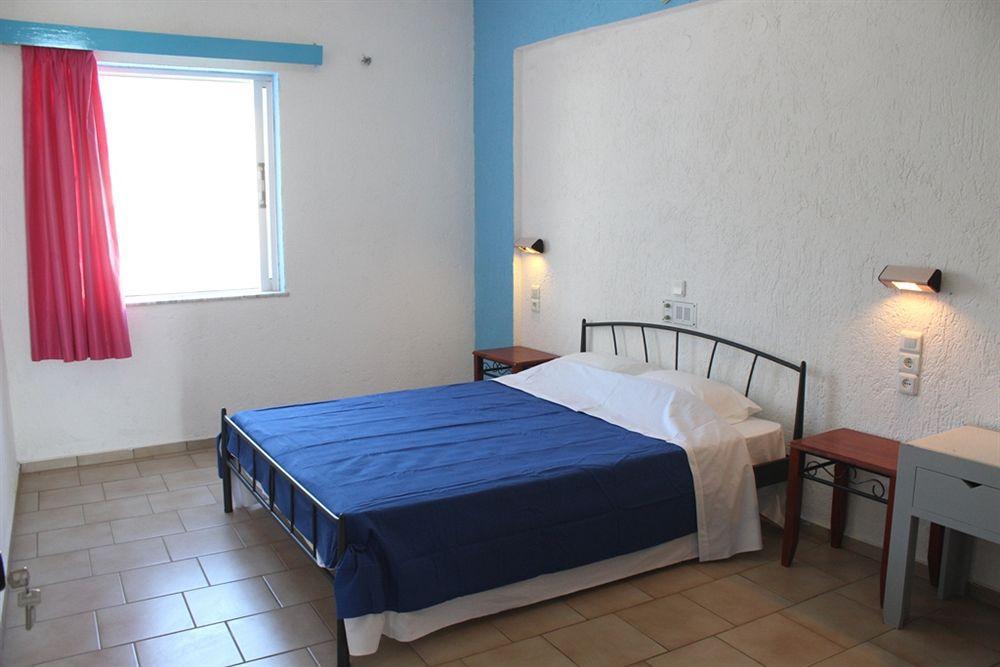 הרסוניסוס Arlen Beach Hotel מראה חיצוני תמונה