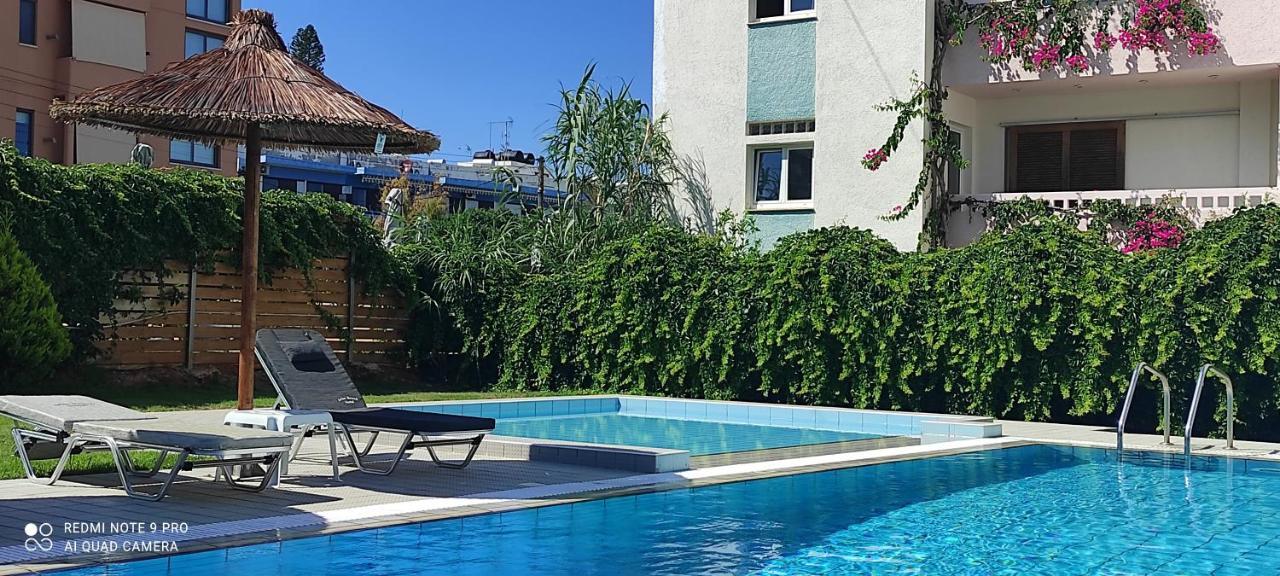 הרסוניסוס Arlen Beach Hotel מראה חיצוני תמונה