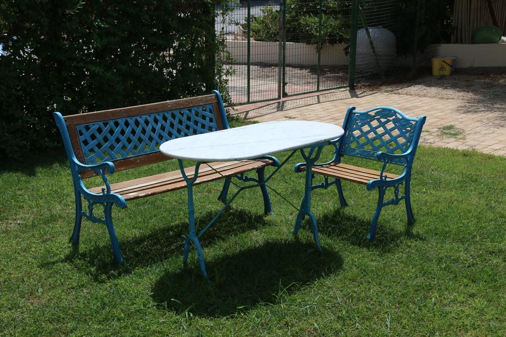 הרסוניסוס Arlen Beach Hotel מראה חיצוני תמונה