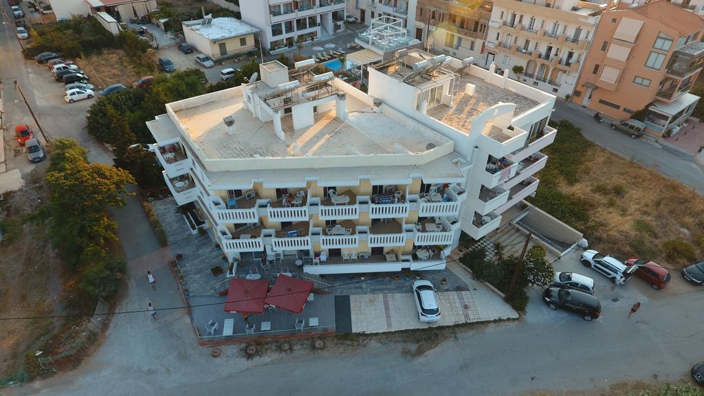 הרסוניסוס Arlen Beach Hotel מראה חיצוני תמונה