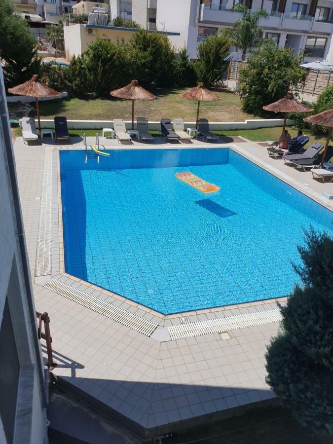 הרסוניסוס Arlen Beach Hotel מראה חיצוני תמונה